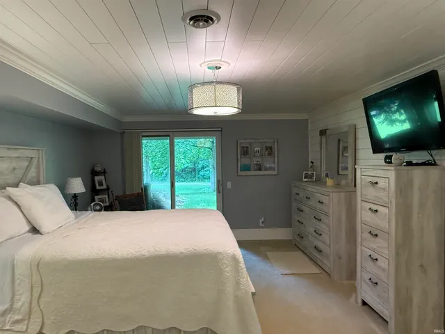 $659,900 | 299 Spring Haven Road, Mitchell, IN 47446