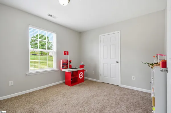 $315,000 | 935 Echo Ridge Drive, Duncan, SC 29334