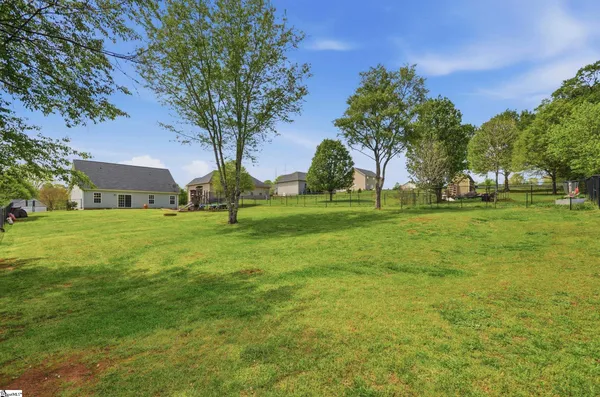 $315,000 | 935 Echo Ridge Drive, Duncan, SC 29334