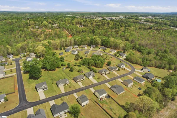 $315,000 | 935 Echo Ridge Drive, Duncan, SC 29334