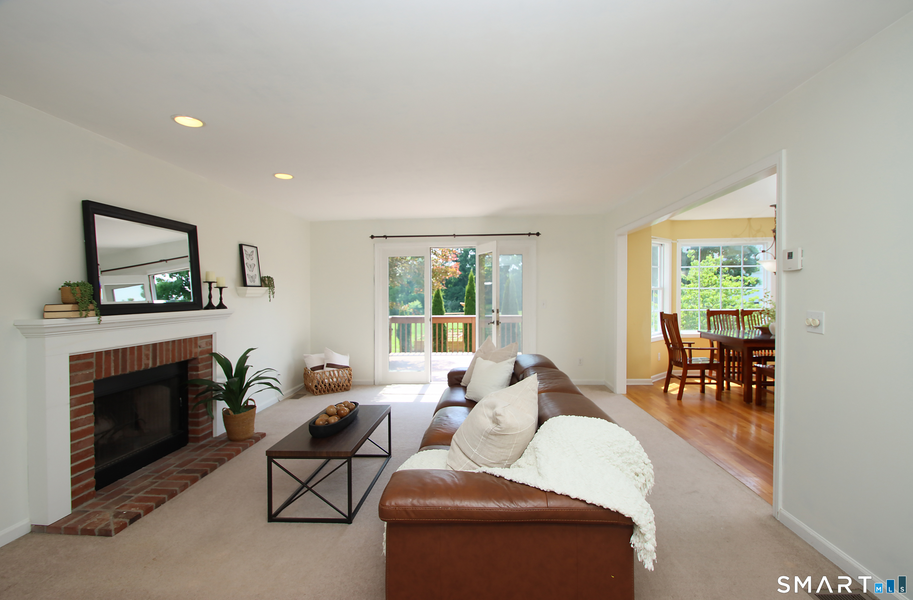 4 Meadow Road Newtown, CT 06470 - Photo 10 of 38