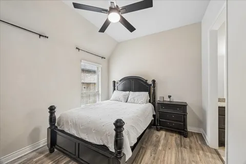 $760,000 | 116 Wade Pointe Drive, Montgomery, TX 77316