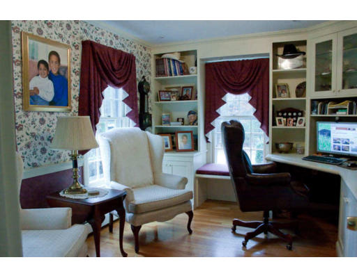 39 Old Homestead Road Groton, MA 01450 - Photo 11 of 18