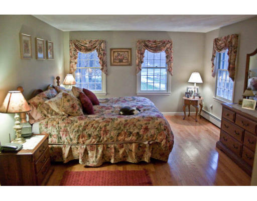 39 Old Homestead Road Groton, MA 01450 - Photo 16 of 18