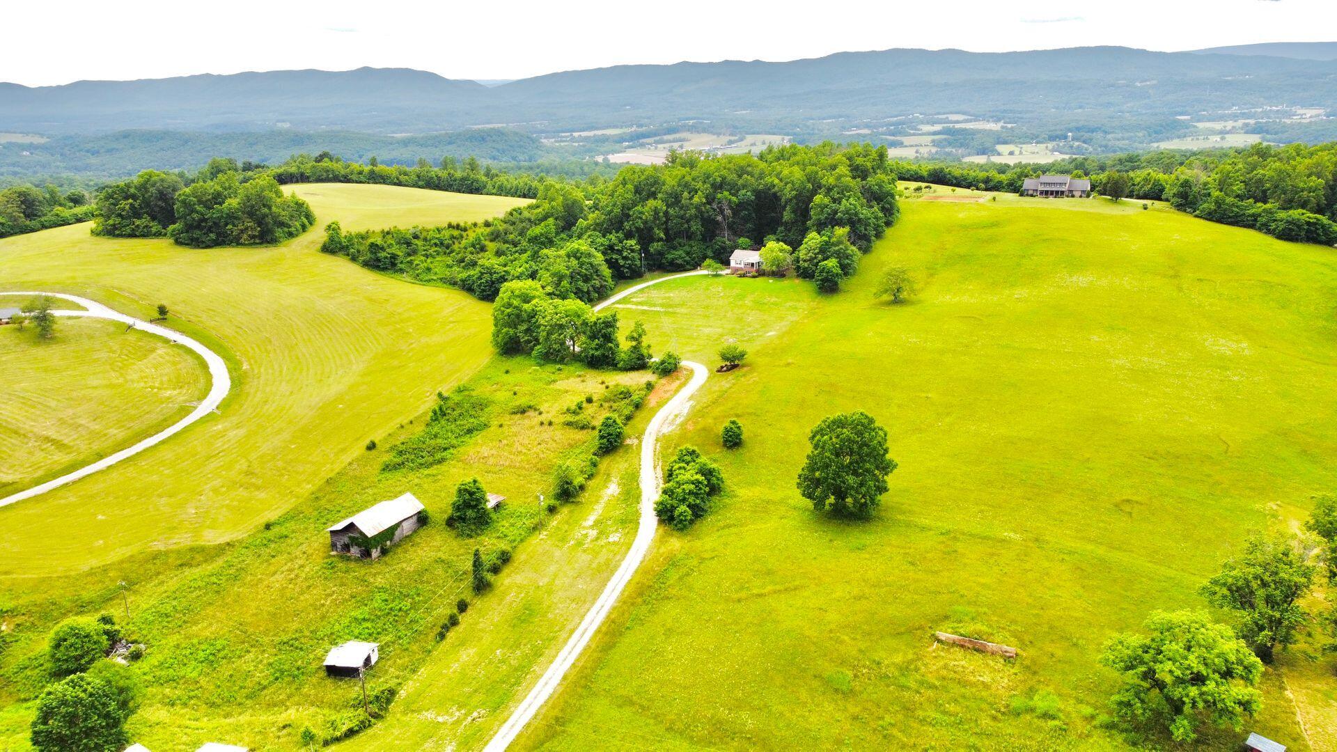 3171 Springwood Road Fincastle, VA 24090 - Photo 1 of 85 1