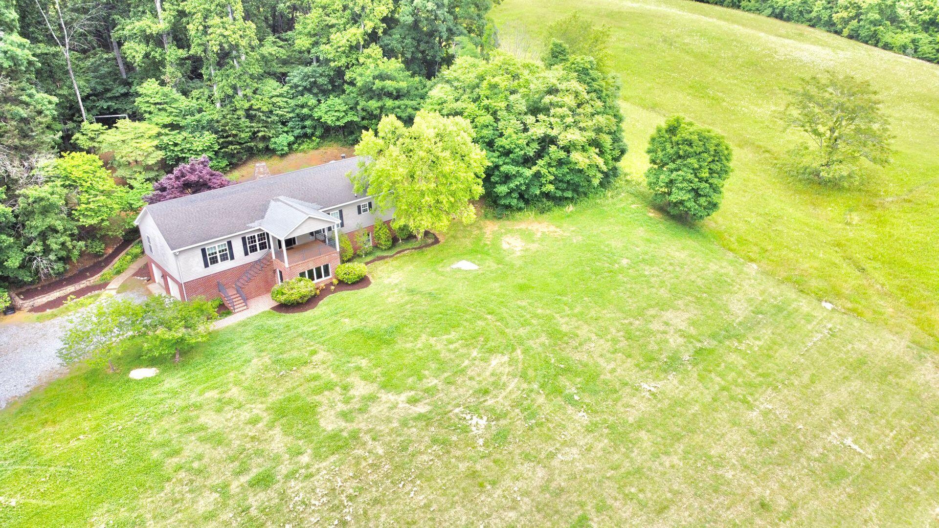 3171 Springwood Road Fincastle, VA 24090 - Photo 67 of 85 69
