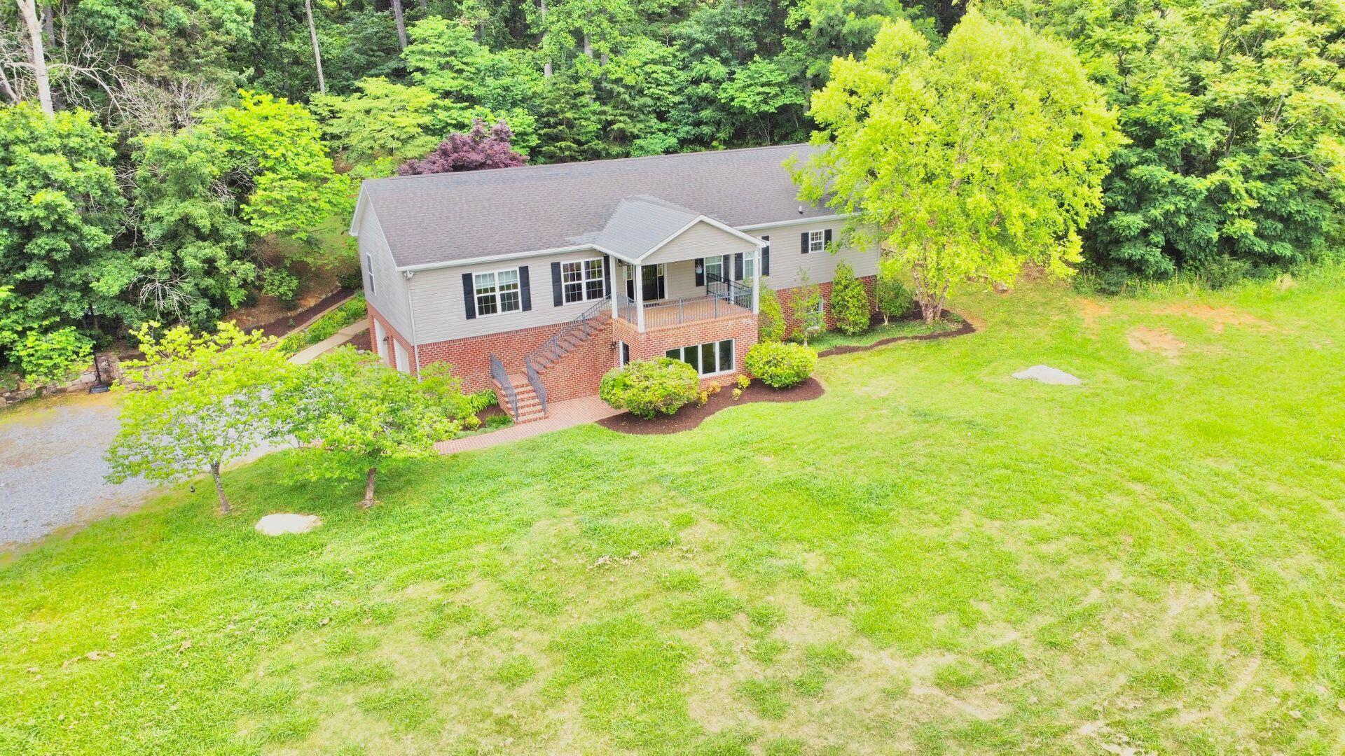 3171 Springwood Road Fincastle, VA 24090 - Photo 68 of 85 70