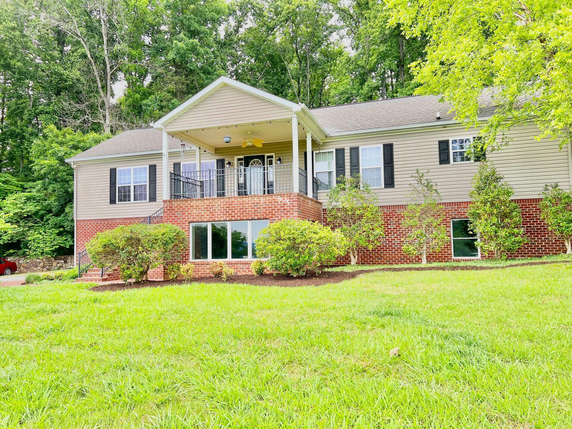 3171 Springwood Road Fincastle, VA 24090 - Photo 8 of 85 8