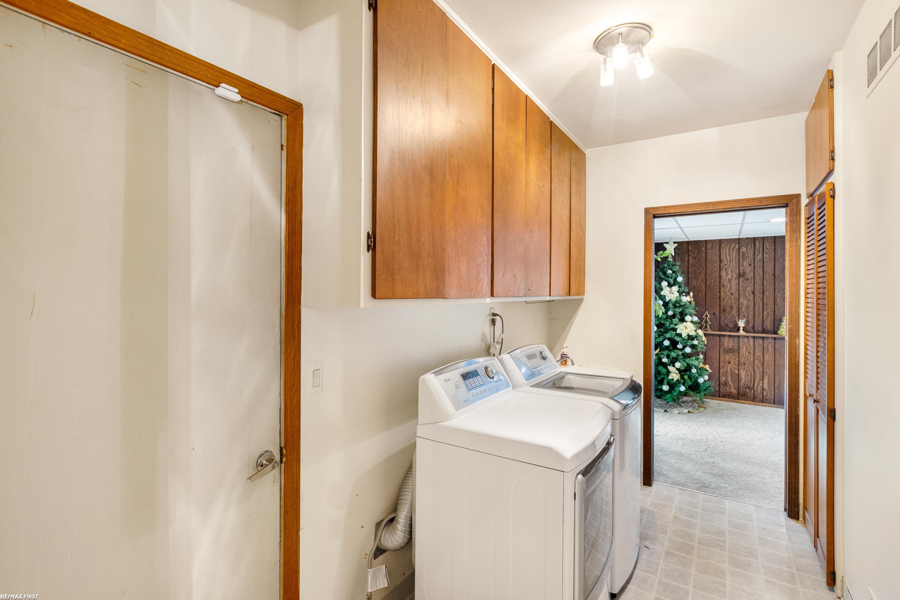 560 Willard Avenue Rochester Hills, MI 48307 - Photo 15 of 39