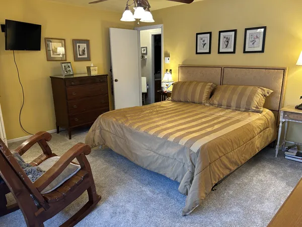$229,900 | 1115 Daniel Court, Unit 42, Neenah, WI 54956