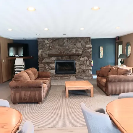 $219,900 | 1115 Daniel Court, Unit 42, Neenah, WI 54956