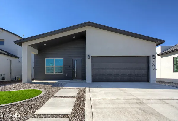 $303,950 | 13872 Carolina Ponce Avenue, Horizon City, TX 79928