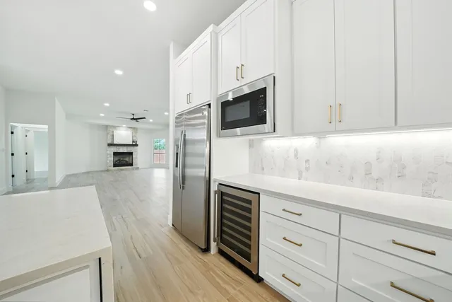 $750,000 | 218 Ellebracht Drive, Fredericksburg, TX 78624