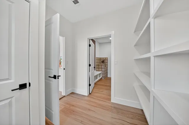 $750,000 | 218 Ellebracht Drive, Fredericksburg, TX 78624