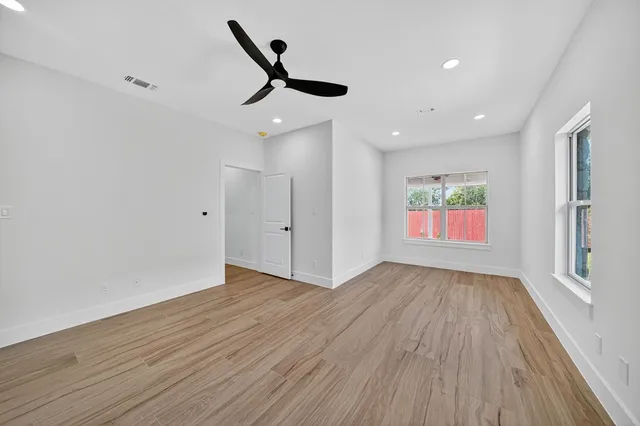 $750,000 | 218 Ellebracht Drive, Fredericksburg, TX 78624