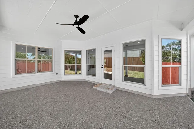 $750,000 | 218 Ellebracht Drive, Fredericksburg, TX 78624