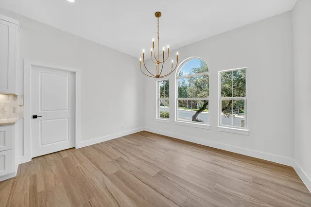 $750,000 | 218 Ellebracht Drive, Fredericksburg, TX 78624