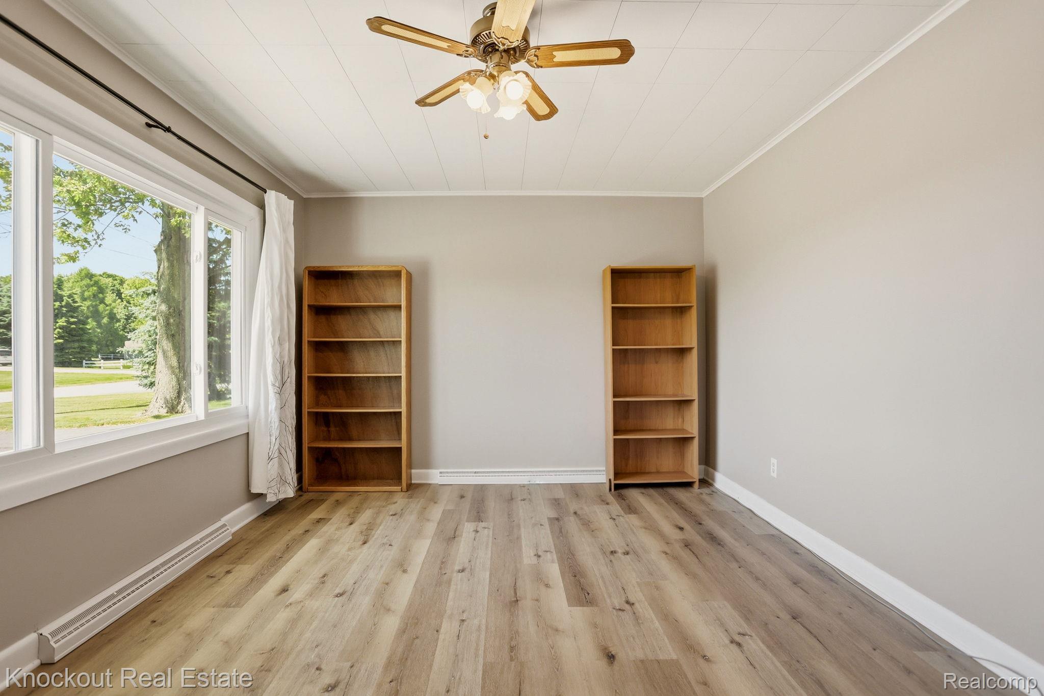 9941 Lange Road Birch Run, MI 48415 - Photo 21 of 42 21-web-or-mls-9941 Lange Rd Birch Run -21.jpg