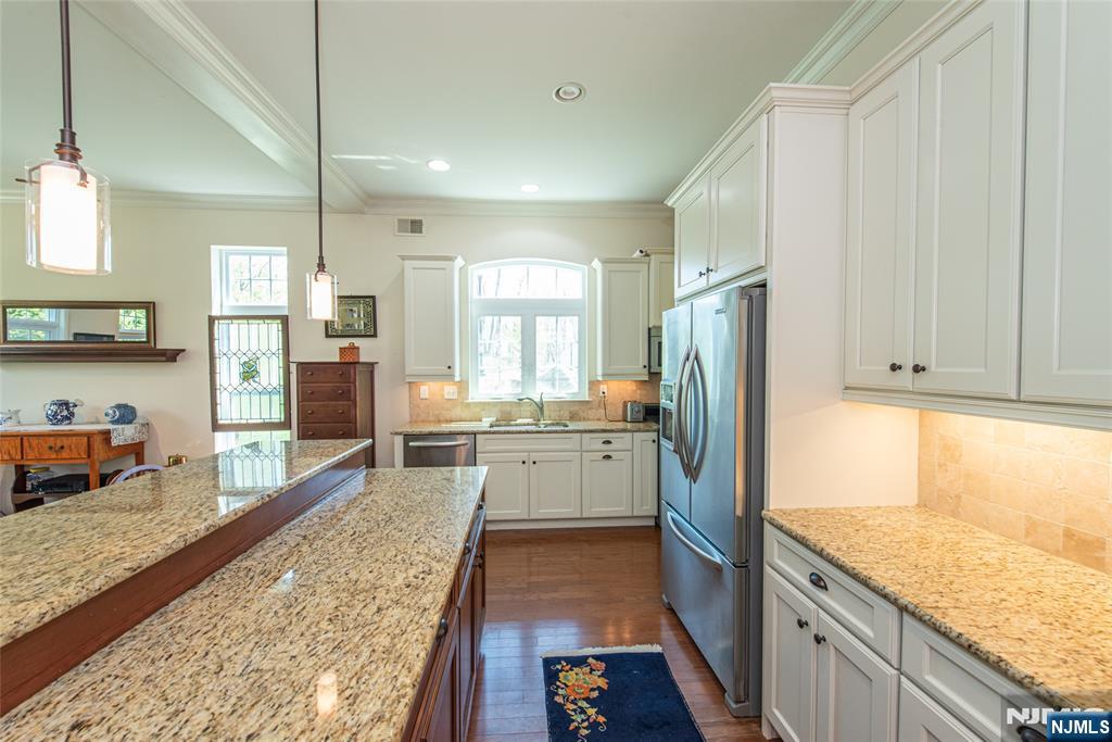 2 Harrison Way Mount Arlington, NJ 07856 - Photo 11 of 42
