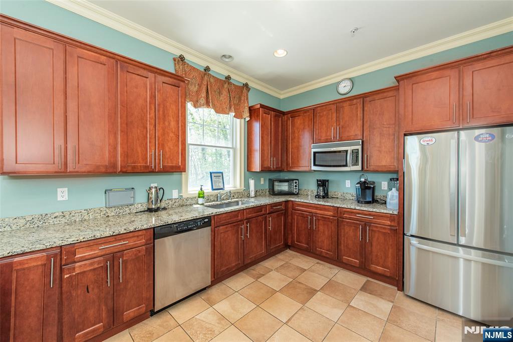 2 Harrison Way Mount Arlington, NJ 07856 - Photo 35 of 42