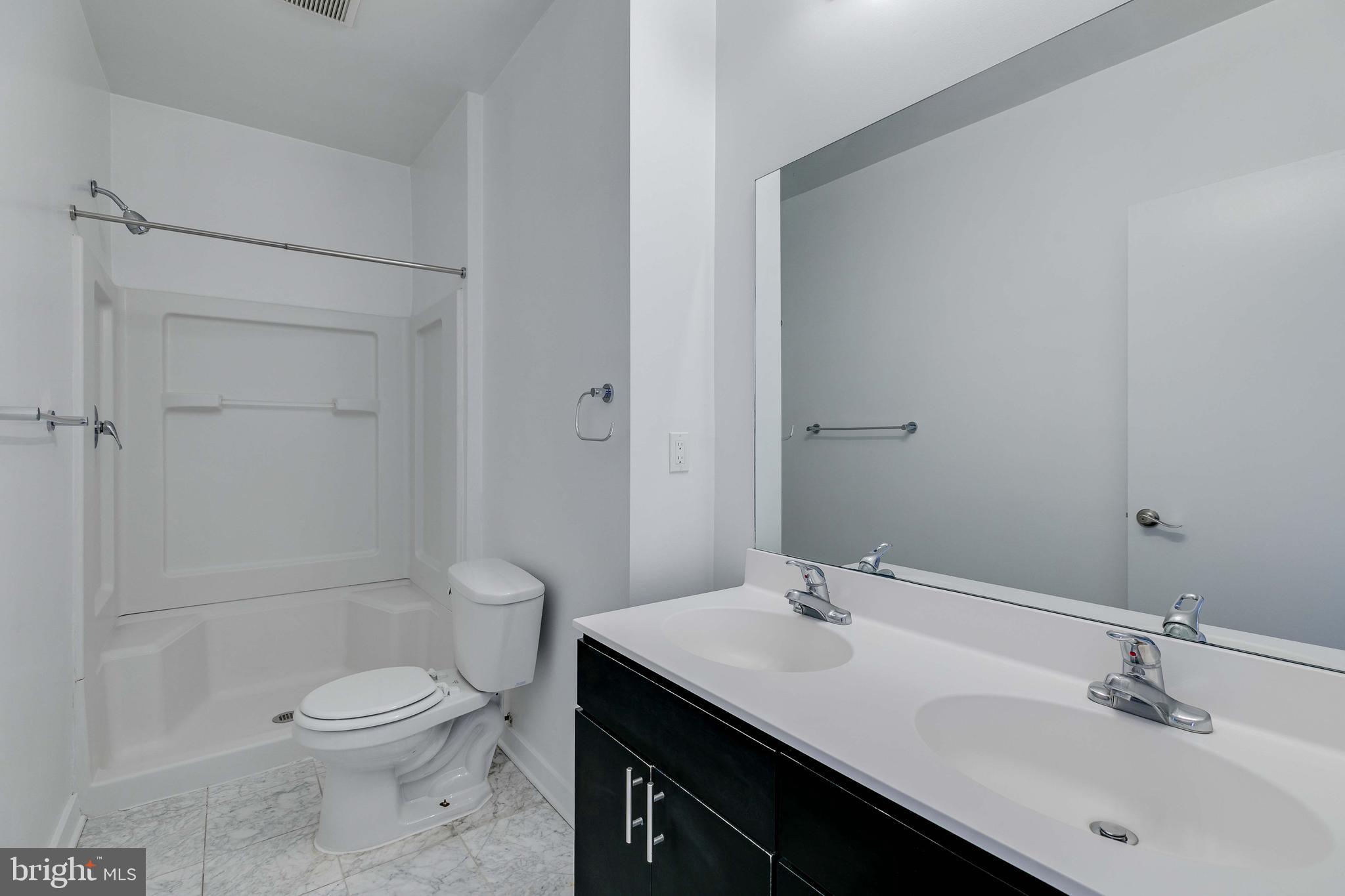 228 West George Street, Unit 218 Philadelphia, PA 19123 - Photo 16 of 56