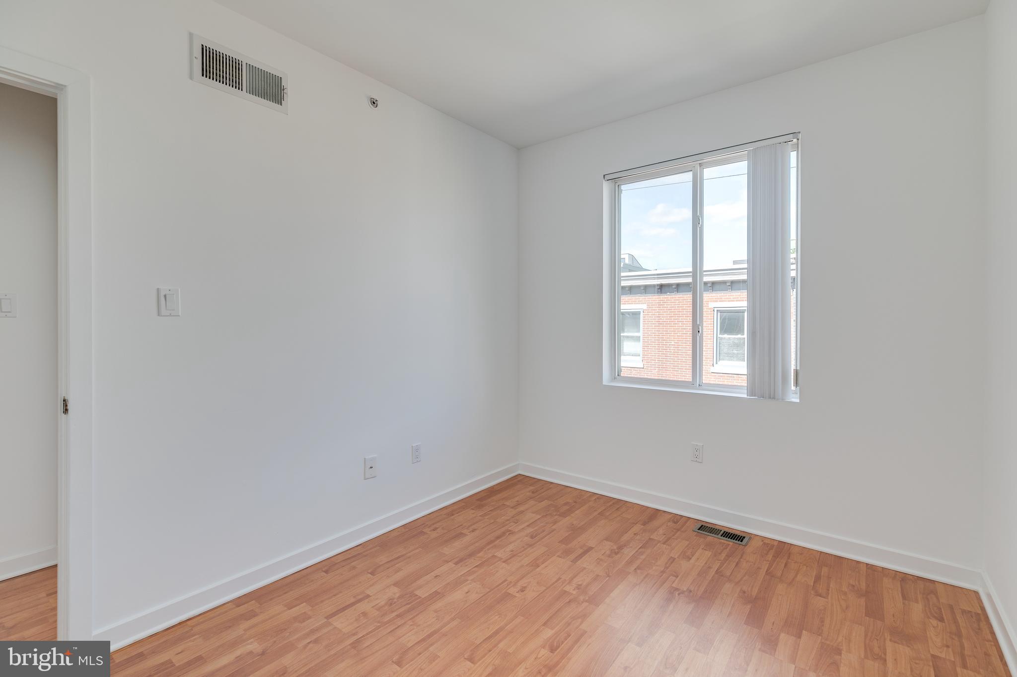 228 West George Street, Unit 218 Philadelphia, PA 19123 - Photo 32 of 56