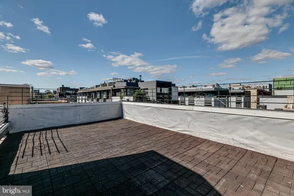 $4,195 | 228 West George Street, Unit 212, Philadelphia, PA 19123