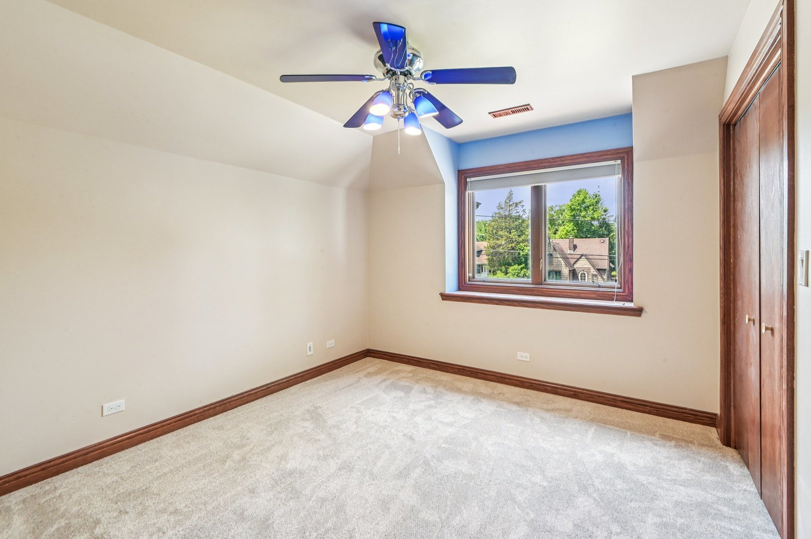 18229 Riegel Road Homewood, IL 60430 - Photo 13 of 40