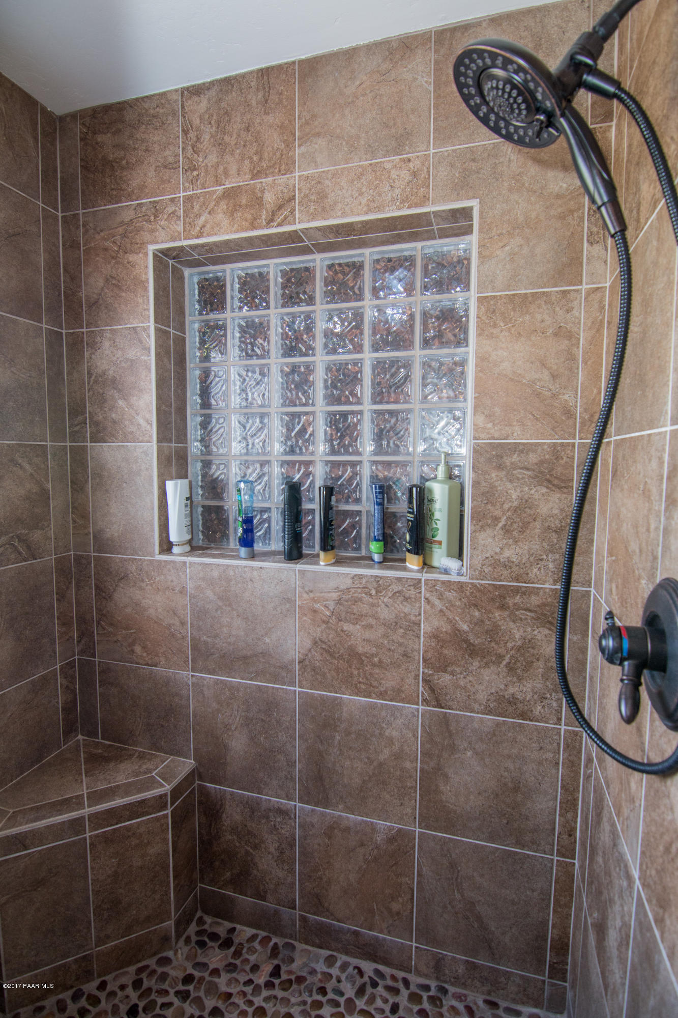 255 South Reed Road Chino Valley, AZ 86323 - Photo 42 of 50 master shower