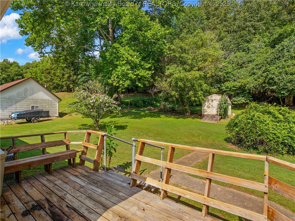 330 Bills Creek Road Winfield, WV 25213 - Photo 20 of 28 Gallery Image 20