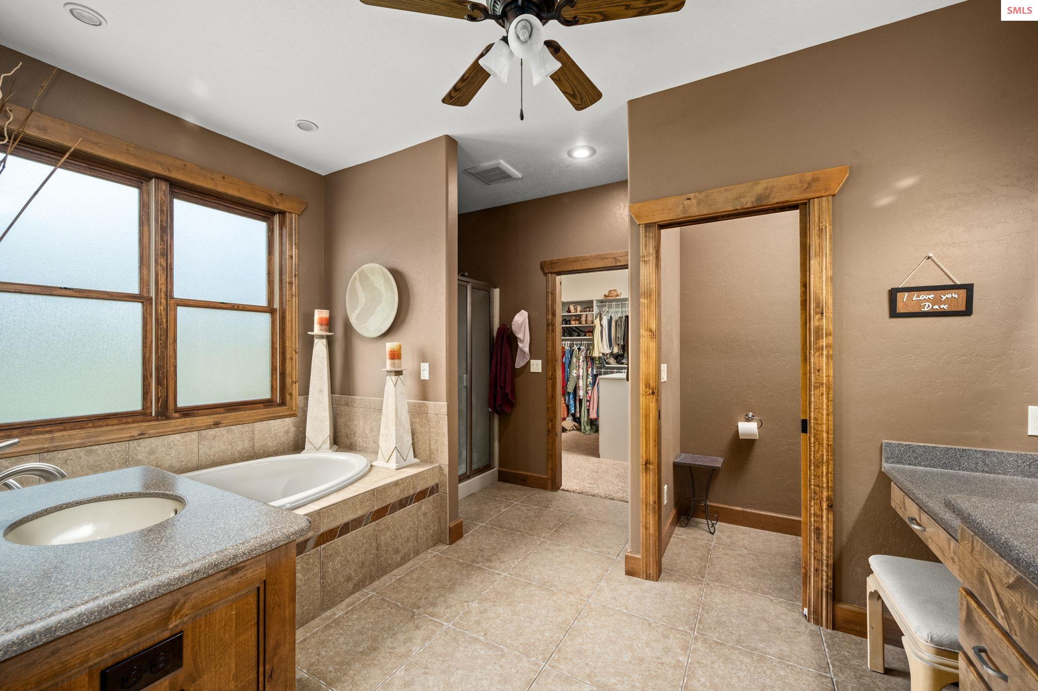 289 Gold Road Naples, ID 83847 - Photo 40 of 98 Gallery Image 40