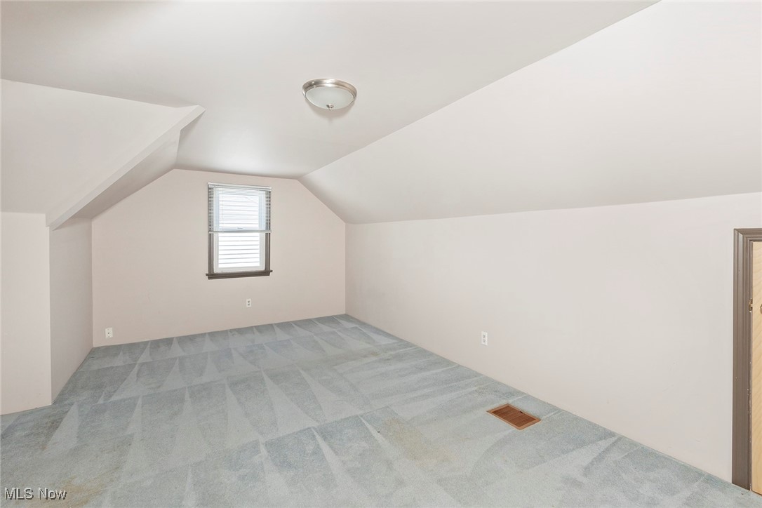 1119 Gordon Road Lyndhurst, OH 44124 - Photo 26 of 50