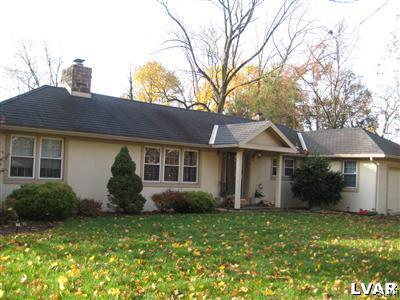 41 Bridle Path Road Bethlehem, PA 18017 - Photo 1 of 11 Gallery Image 1