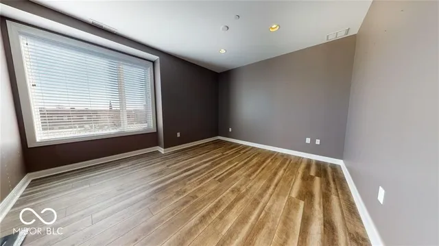 $719,000 | 333 Massachusetts Avenue, Unit 405, Indianapolis, IN 46204