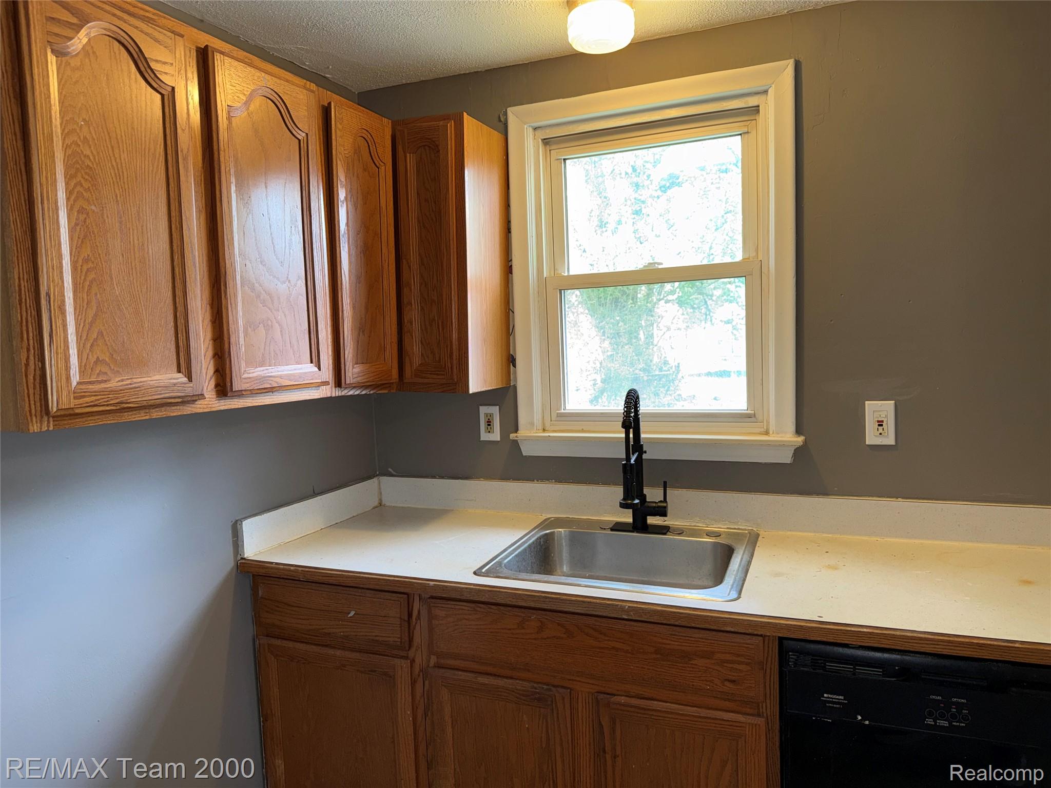 17930 Ruth Street Melvindale, MI 48122 - Photo 13 of 18
