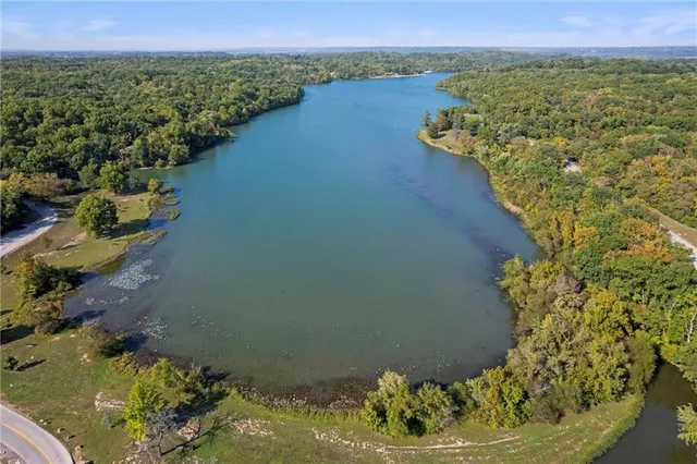 $540,000 | 12343 Pinehurst Drive, Kansas City, KS 66109