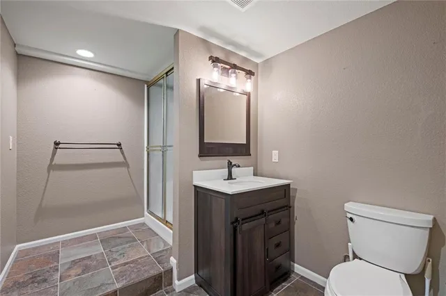 $540,000 | 12343 Pinehurst Drive, Kansas City, KS 66109