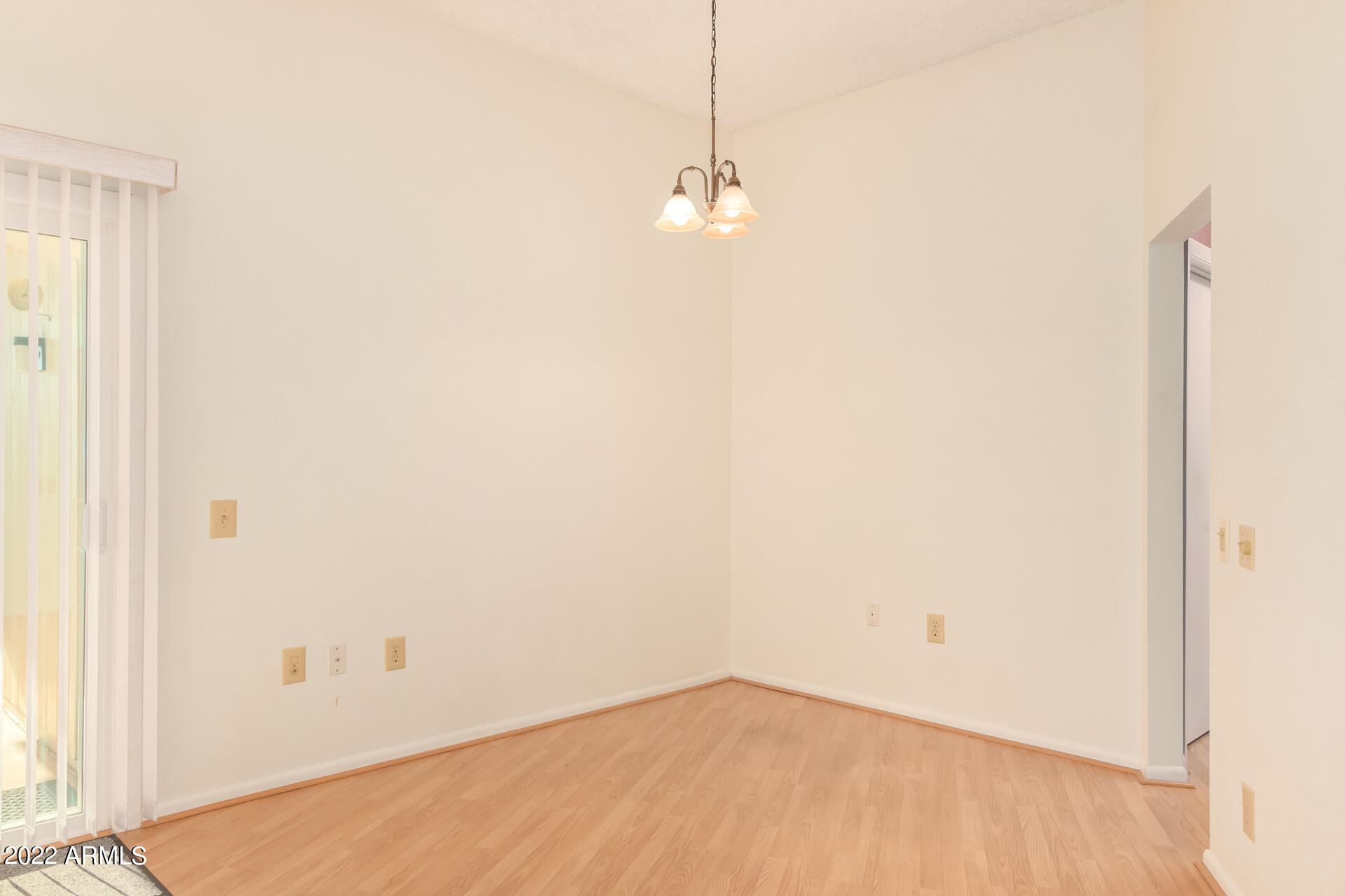 14229 North Palm Ridge Drive Sun City, AZ 85351 - Photo 5 of 22 0009-09-Palm Ridge