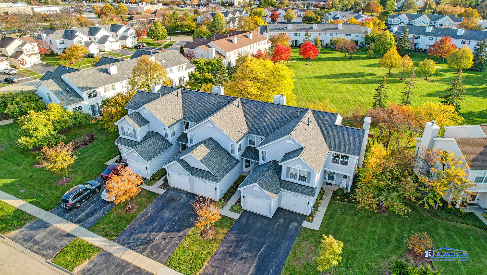 17833 Braewick Road Gurnee, IL 60031 - Photo 25 of 33 an aerial view of a house with a garden
