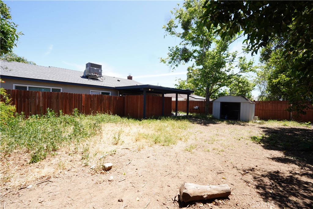 11764 Sutter Avenue Yucaipa, CA 92399 - Photo 19 of 38