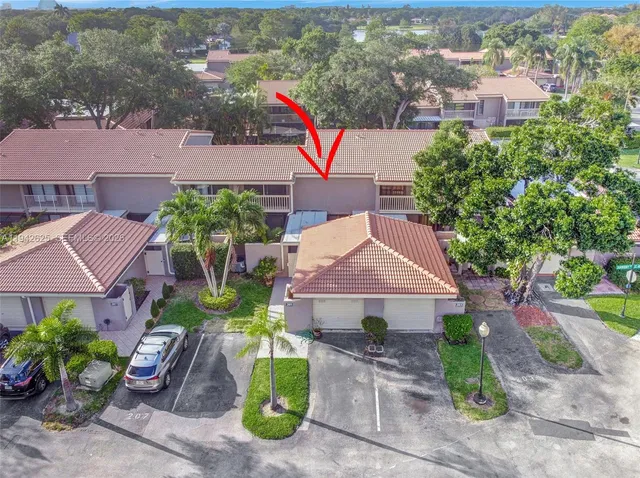 $540,000 | 205 Dunwoody Lane, Unit 1785, Hollywood, FL 33021