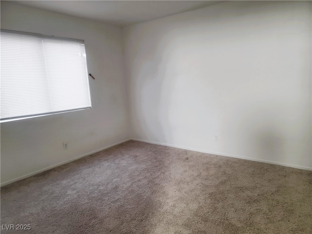 6932 Kilgore Drive, Unit A Las Vegas, NV 89156 - Photo 6 of 13
