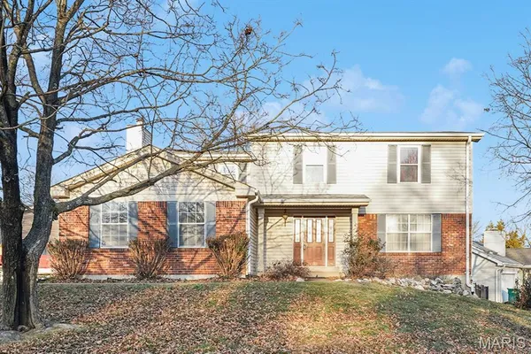 $350,000 | 1205 Newport Landing Drive, Fenton, MO 63026