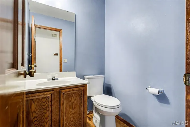 $370,000 | 1205 Newport Landing Drive, Fenton, MO 63026