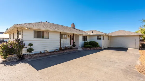 $1,495,000 | 500 Rohde Lane, Petaluma, CA 94952