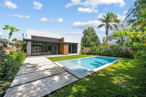 $1,999,999 | 412 Northwest 47th Street, Miami, FL 33127