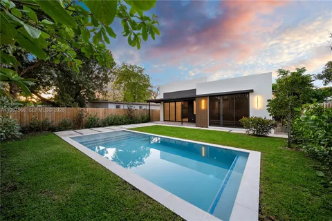 $1,999,999 | 412 Northwest 47th Street, Miami, FL 33127