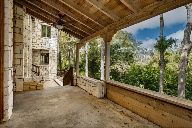 $1,550,000 | 206 Rolling Hill Drive, La Grange, TX 78945