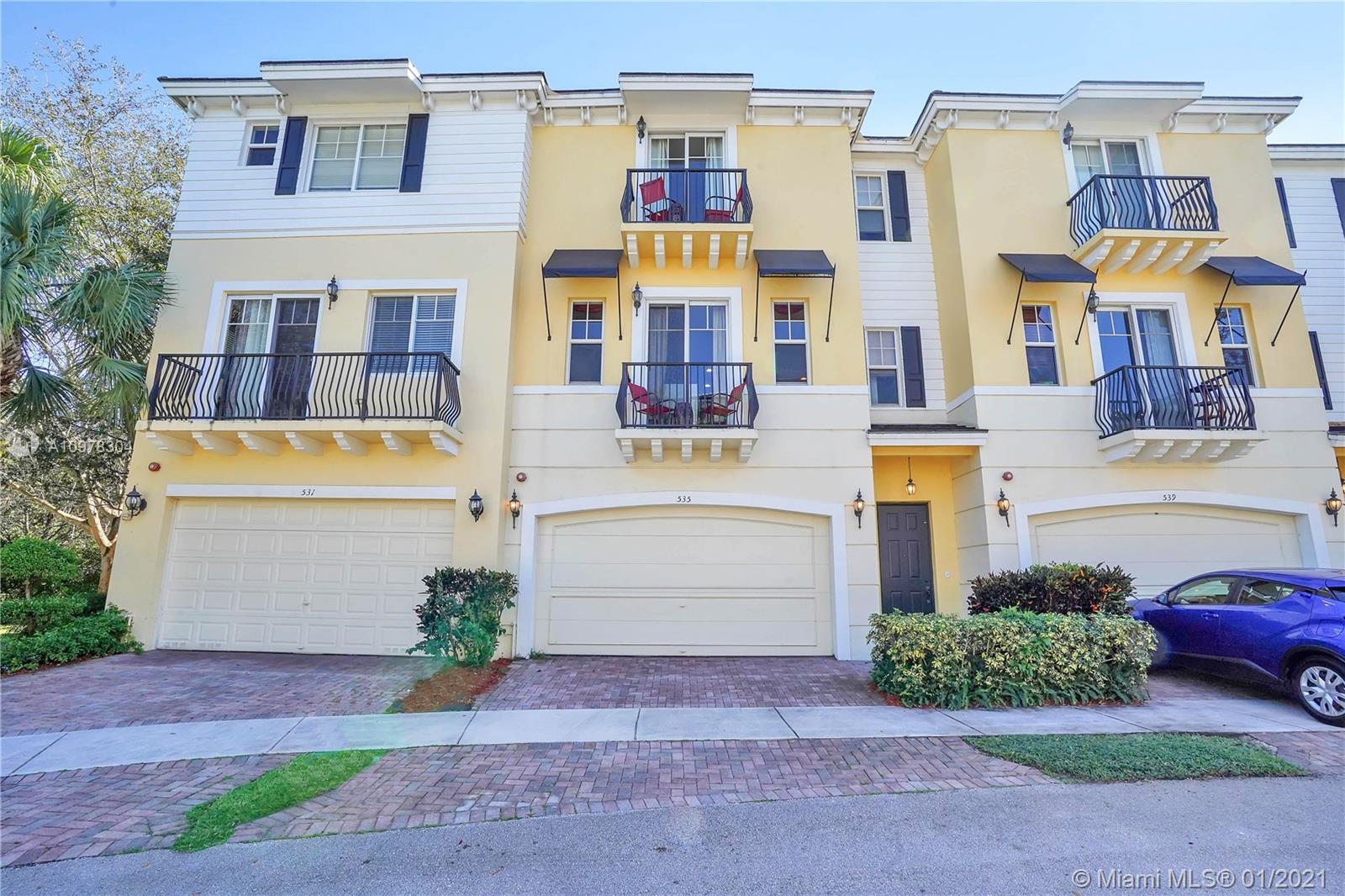 535 Northwest 35th Place Boca Raton, FL 33431 - Photo 2 of 52