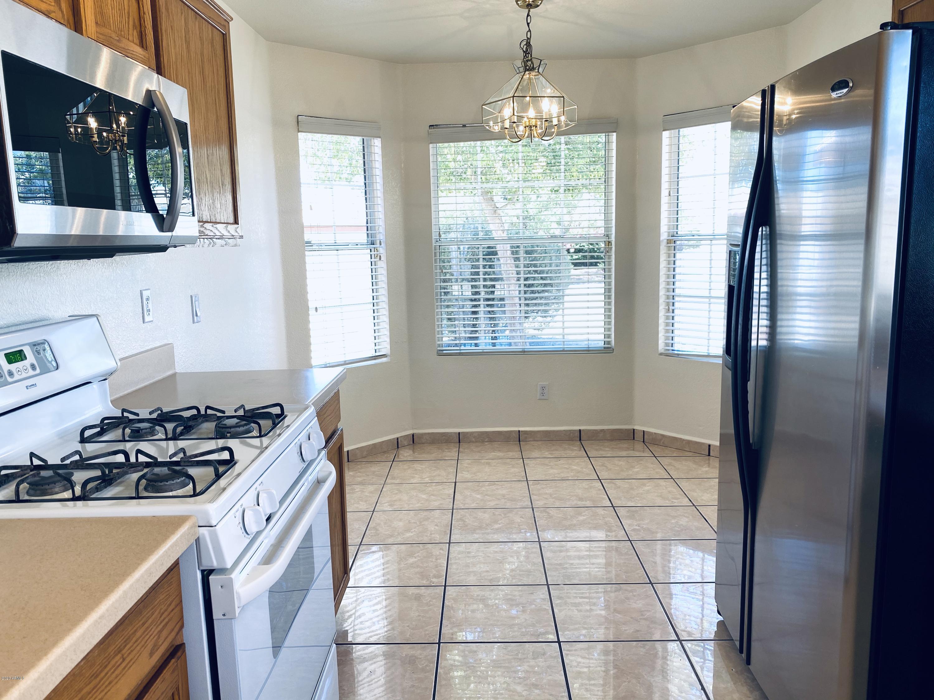 9033 West Monte Vista Road Phoenix, AZ 85037 - Photo 7 of 22 IMG_0865